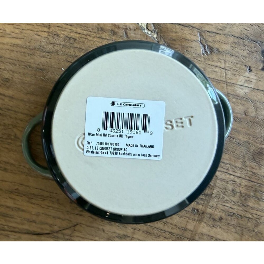 Special Listing Le Creuset 2 Round Mini Cocotte 250 ml & 1 Spoon Rest Thyme NEW - Picture 6 of 8